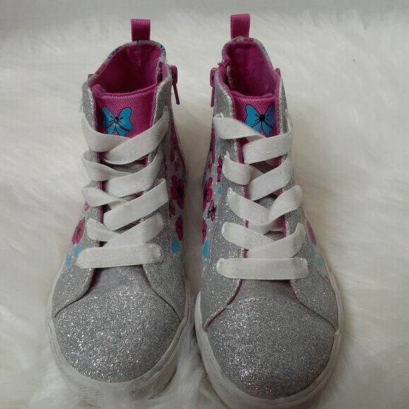 Disney Minnie mouse shoes with sparkles Sz 11 - Picture 3 of 10